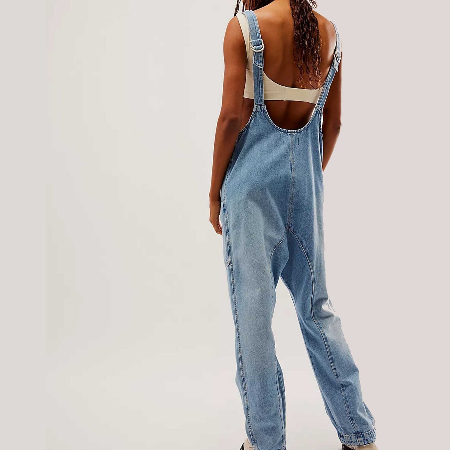 Woman Relaxed Fit Reversible Denim Jumpsuit with Adjustable Straps – Medium Wash Cherie Code