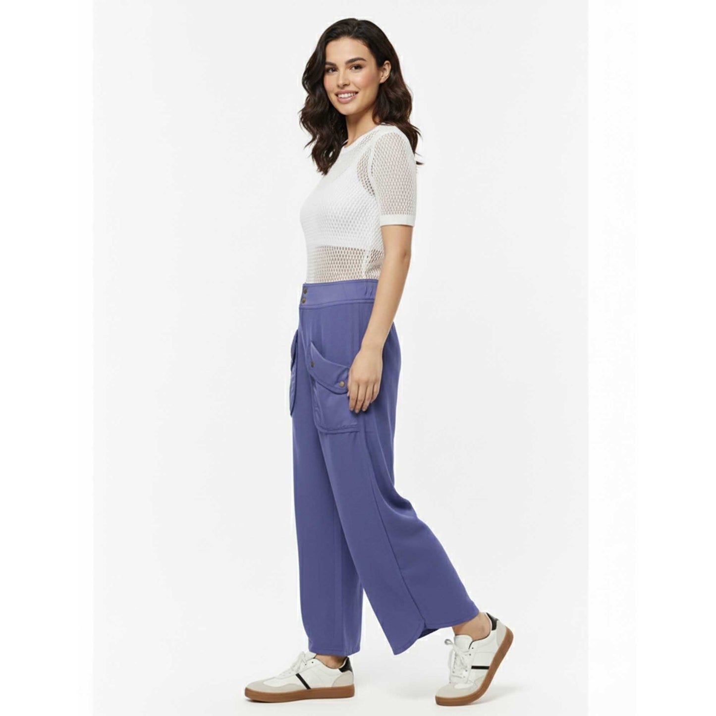 Cherie Code Women's Wide Leg Cargo Pants with Patched Flap Pockets - Mid Rise Casual Trousers