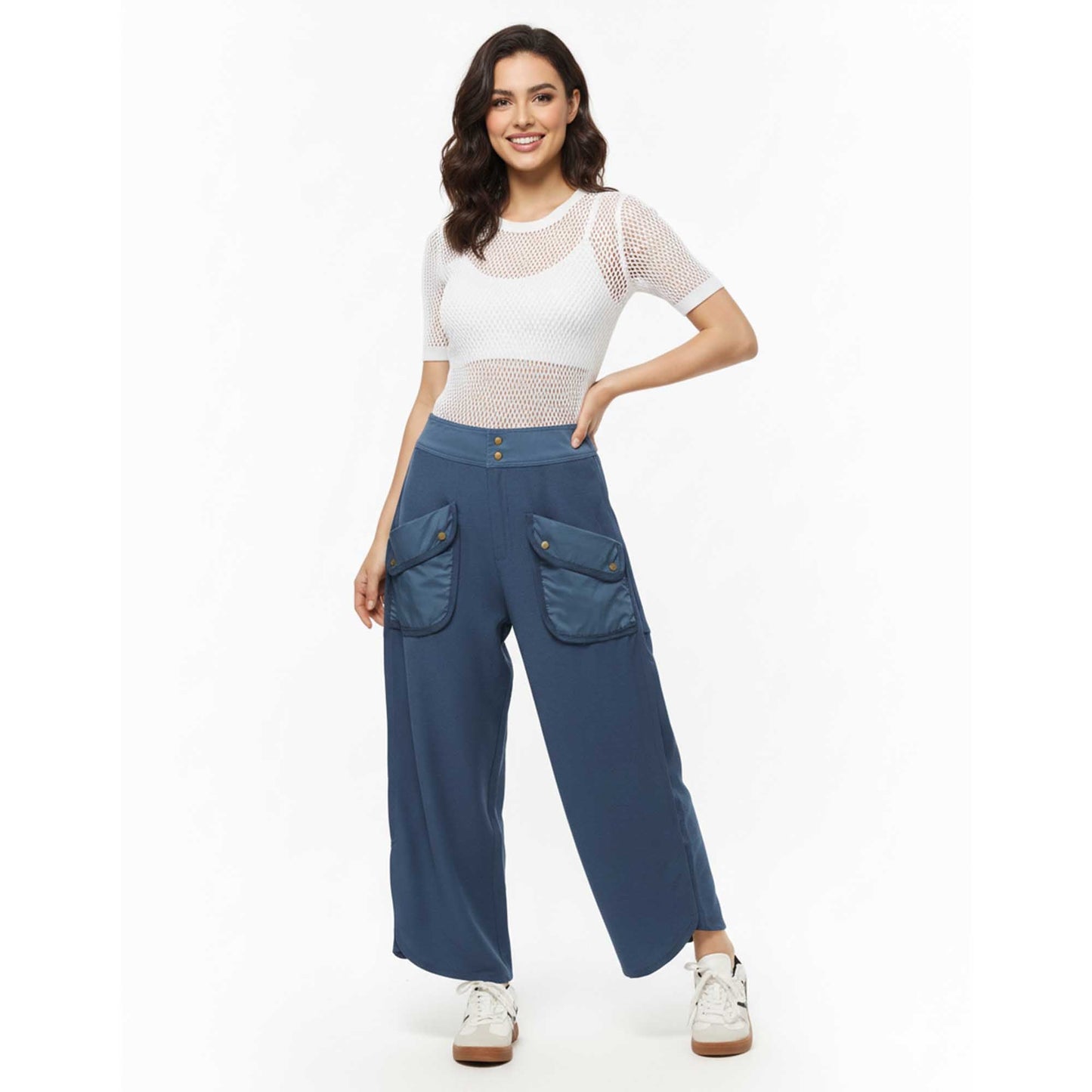 Cherie Code Women's Wide Leg Cargo Pants with Patched Flap Pockets - Mid Rise Casual Trousers